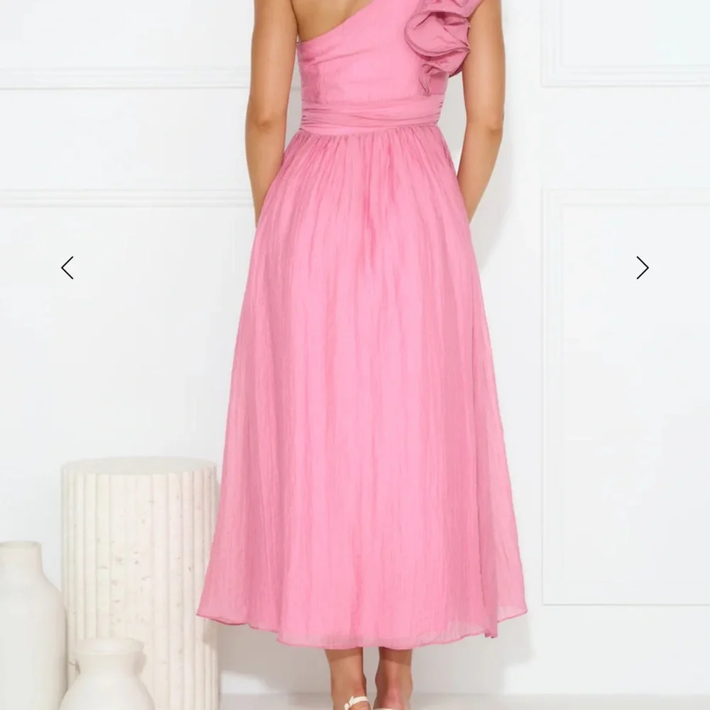 Hello Molly One-Shoulder Pink Dress - Picture 7 of 8